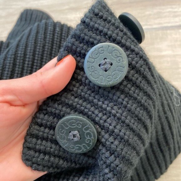 UGG Classic Cardy Black Knit Boots - Picture 8 of 15